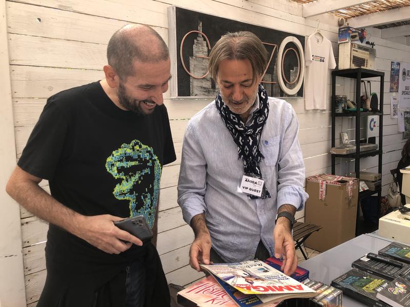 Incontro allo stand