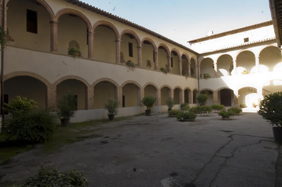 chiostro1